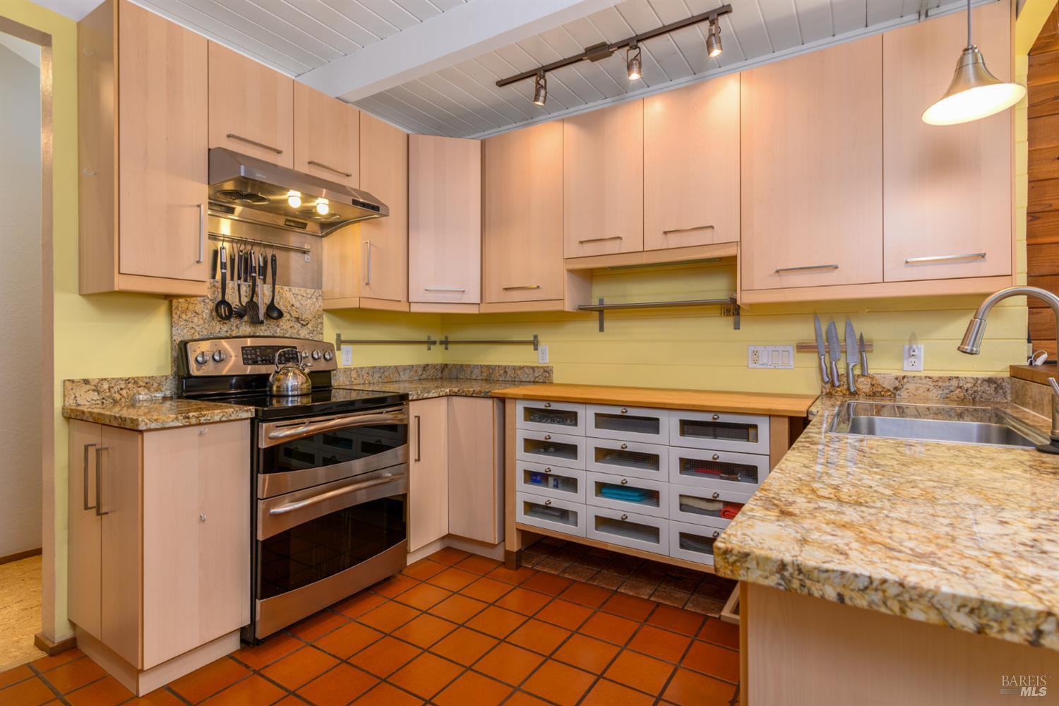 38020 Sentinel Close Road The Sea Ranch CA 95497