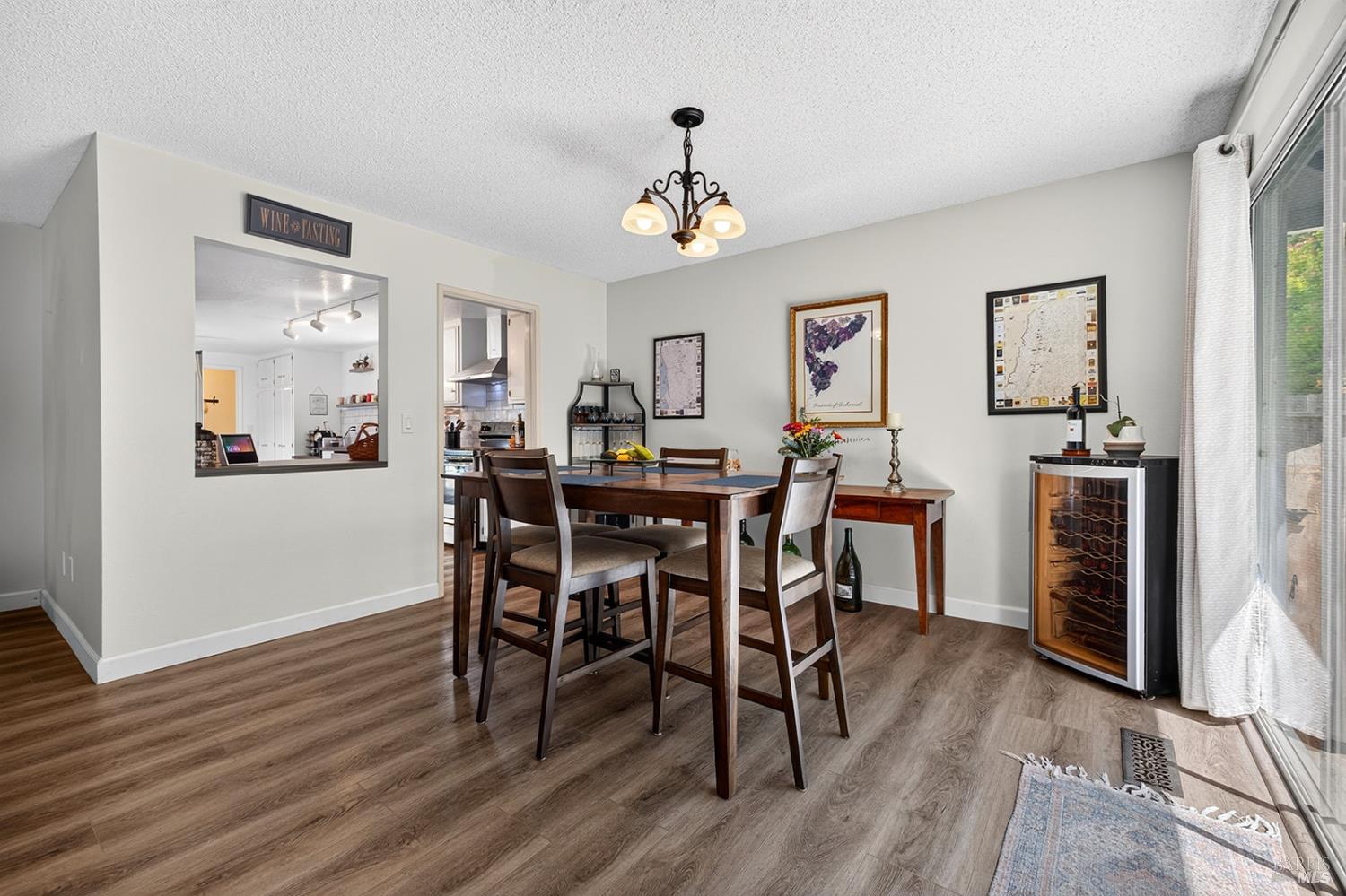 8830 Oak Trail Drive Santa Rosa CA 95409