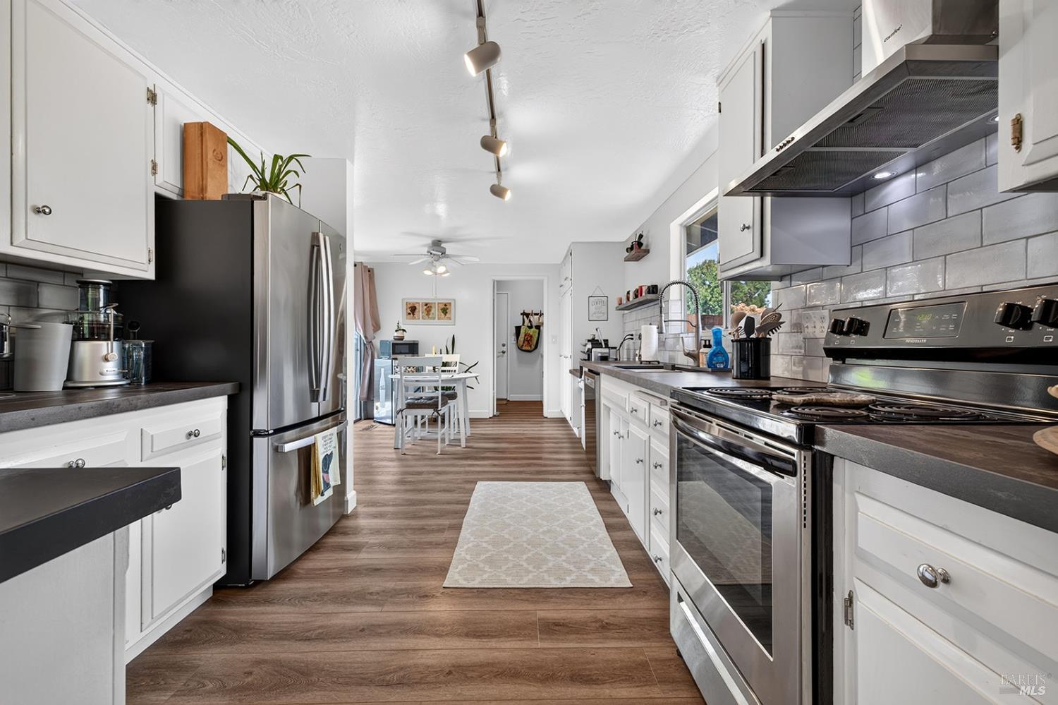 8830 Oak Trail Drive Santa Rosa CA 95409