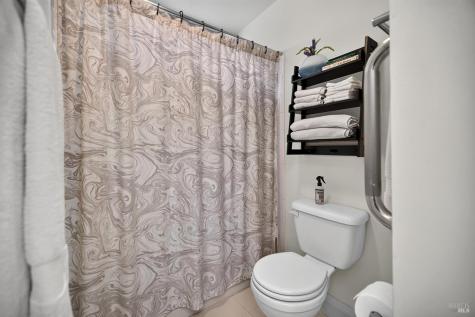 8830 Oak Trail Drive Santa Rosa CA 95409