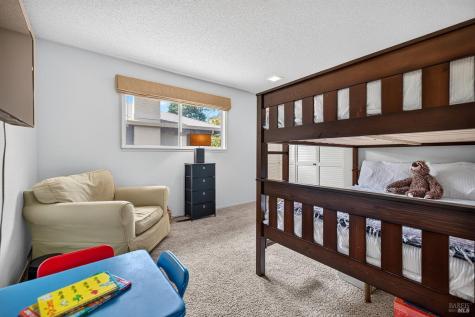 8830 Oak Trail Drive Santa Rosa CA 95409
