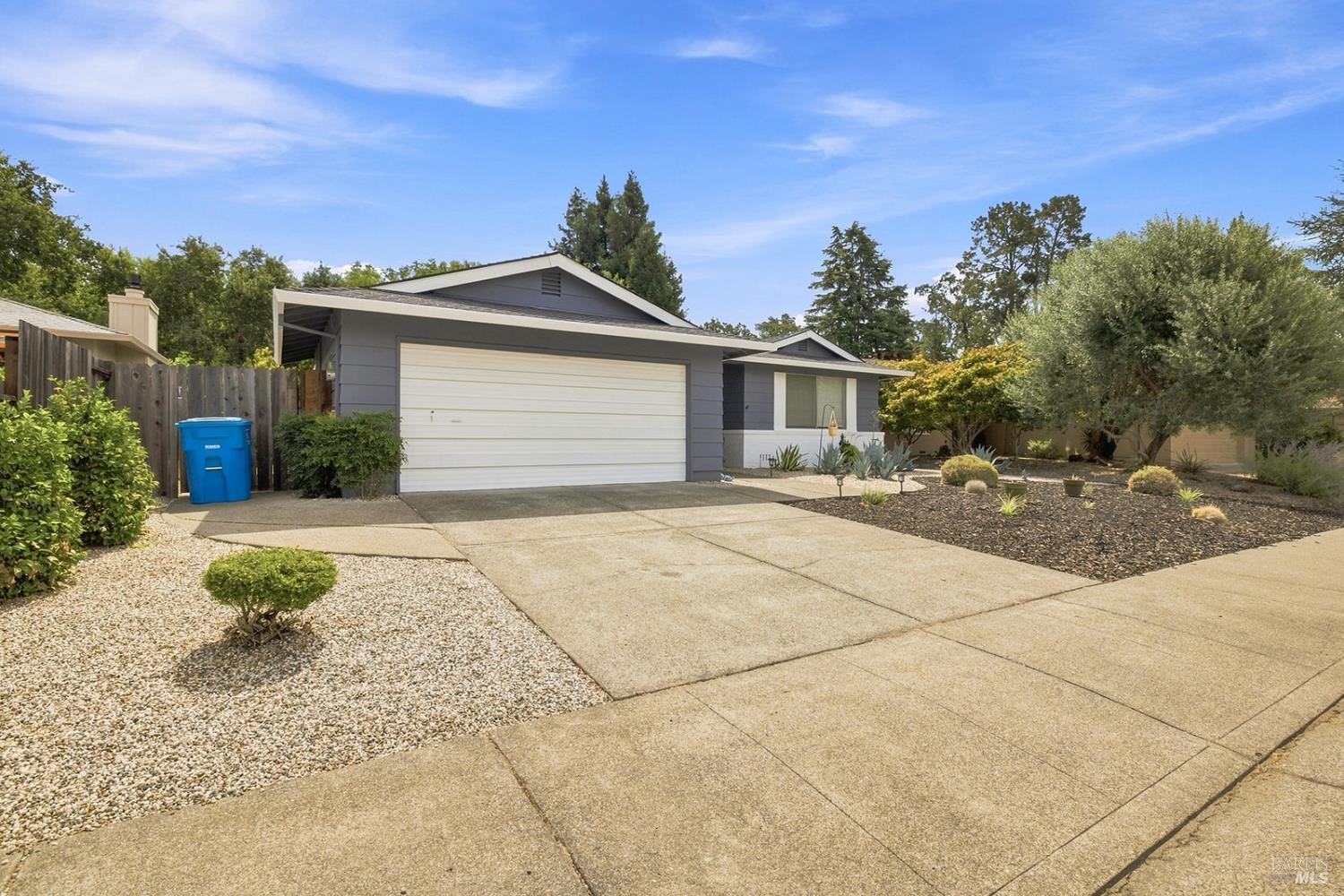 8830 Oak Trail Drive Santa Rosa CA 95409