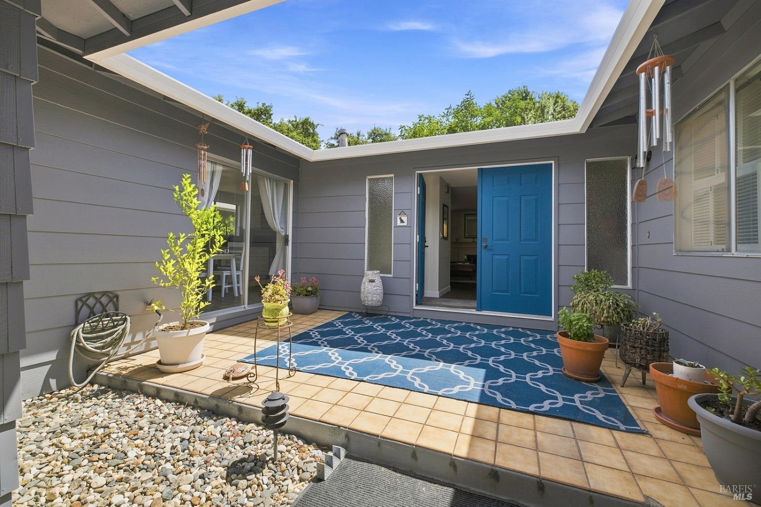 8830 Oak Trail Drive Santa Rosa CA 95409