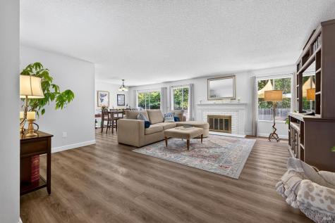 8830 Oak Trail Drive Santa Rosa CA 95409