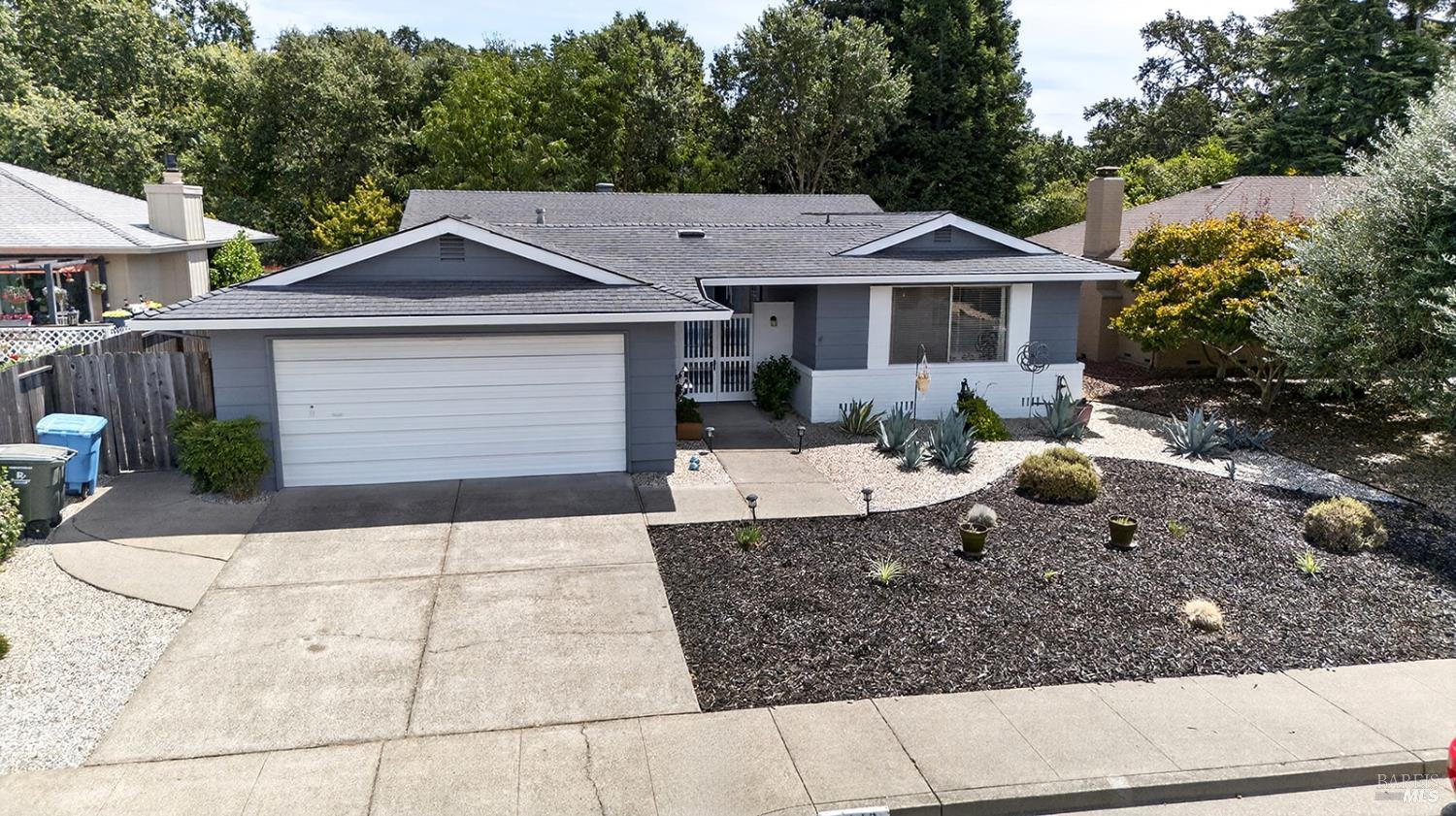 8830 Oak Trail Drive Santa Rosa CA 95409