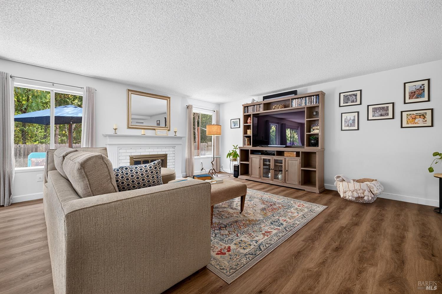 8830 Oak Trail Drive Santa Rosa CA 95409