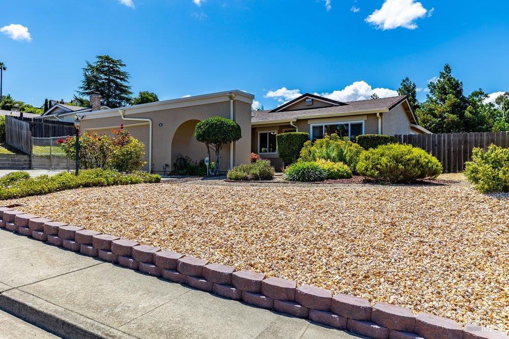996 Sandpoint Drive Rodeo CA 94572
