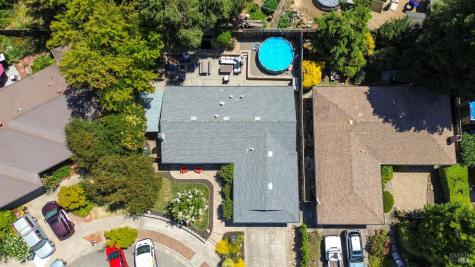 2342 Baggett Court Santa Rosa CA 95401