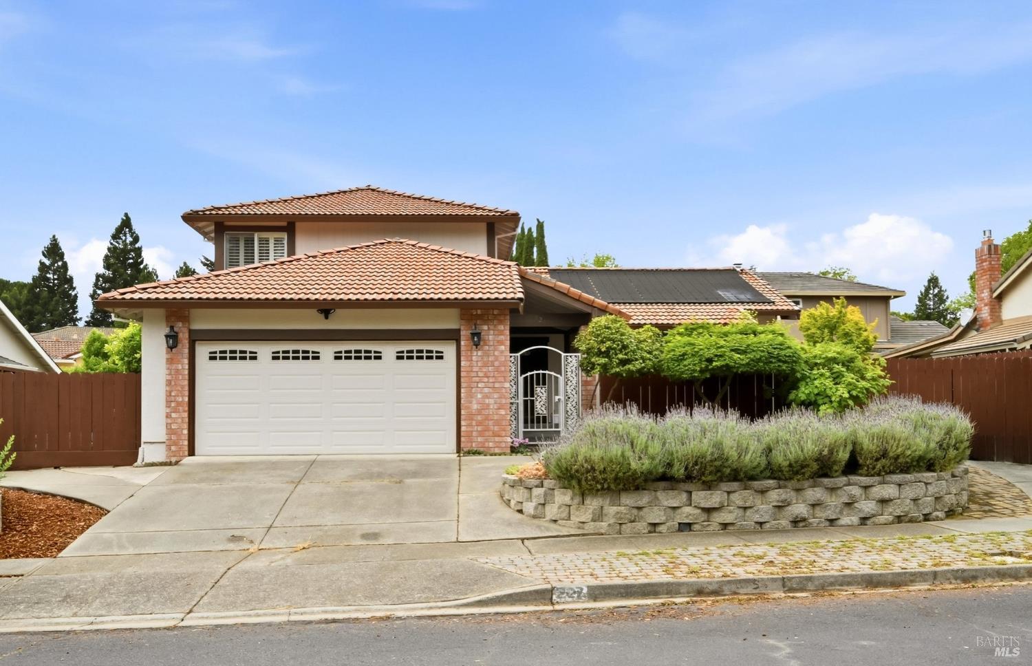227 Skylark Way Napa CA 94558
