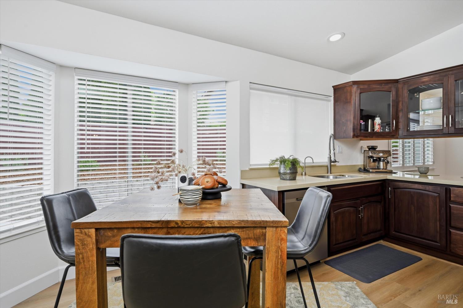227 Skylark Way Napa CA 94558
