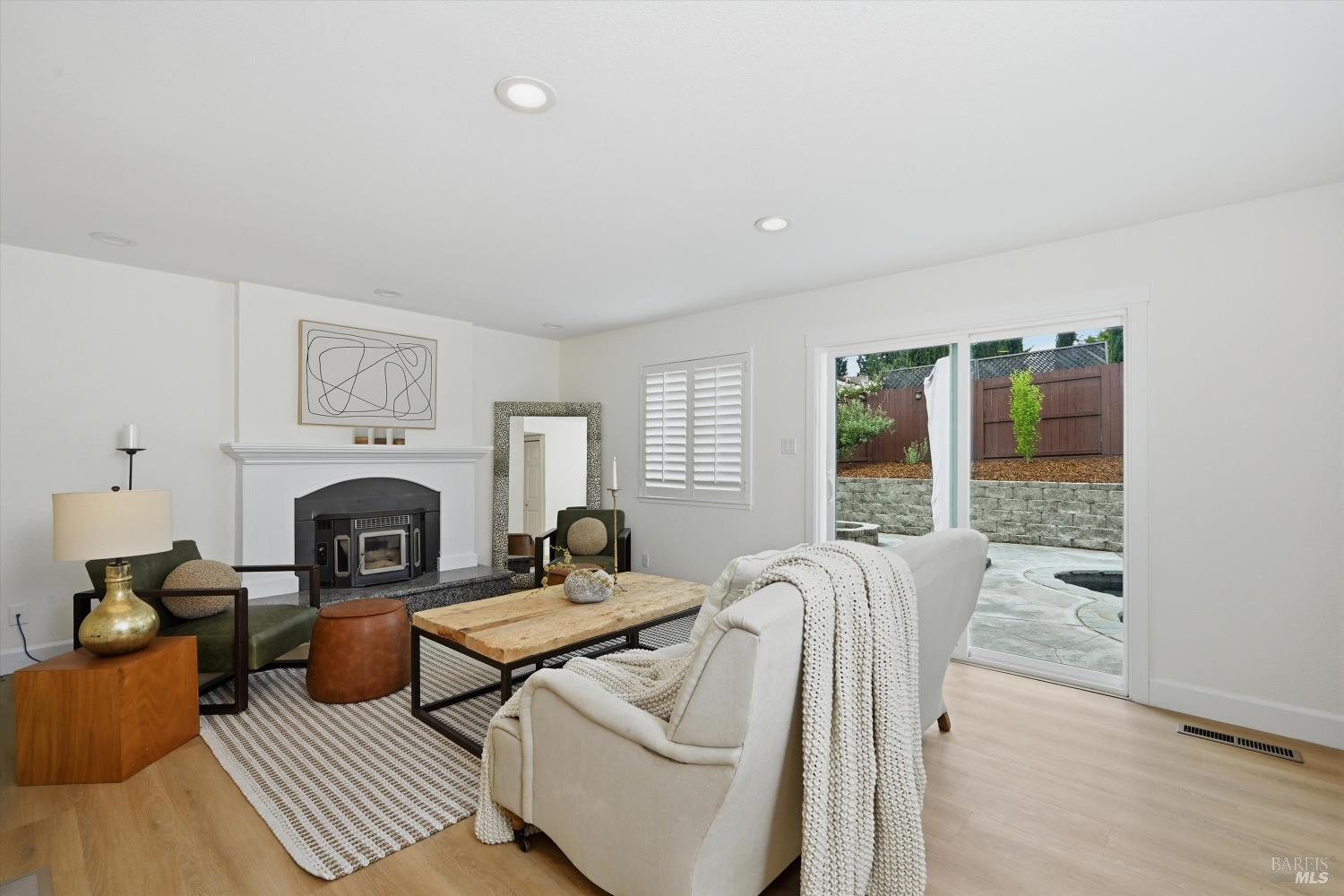 227 Skylark Way Napa CA 94558
