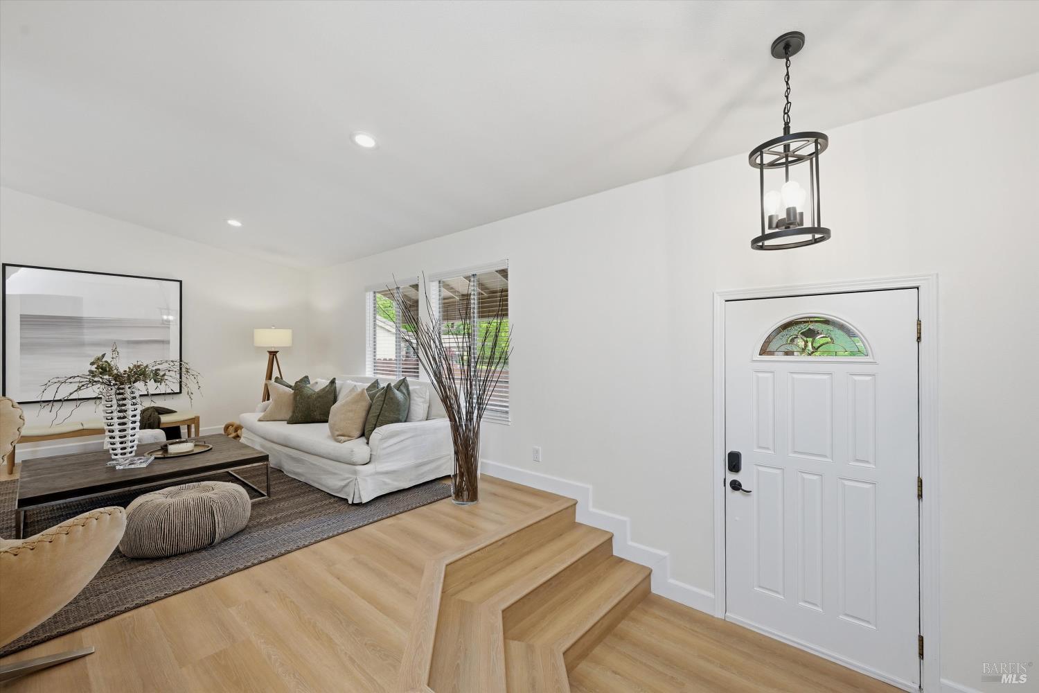 227 Skylark Way Napa CA 94558
