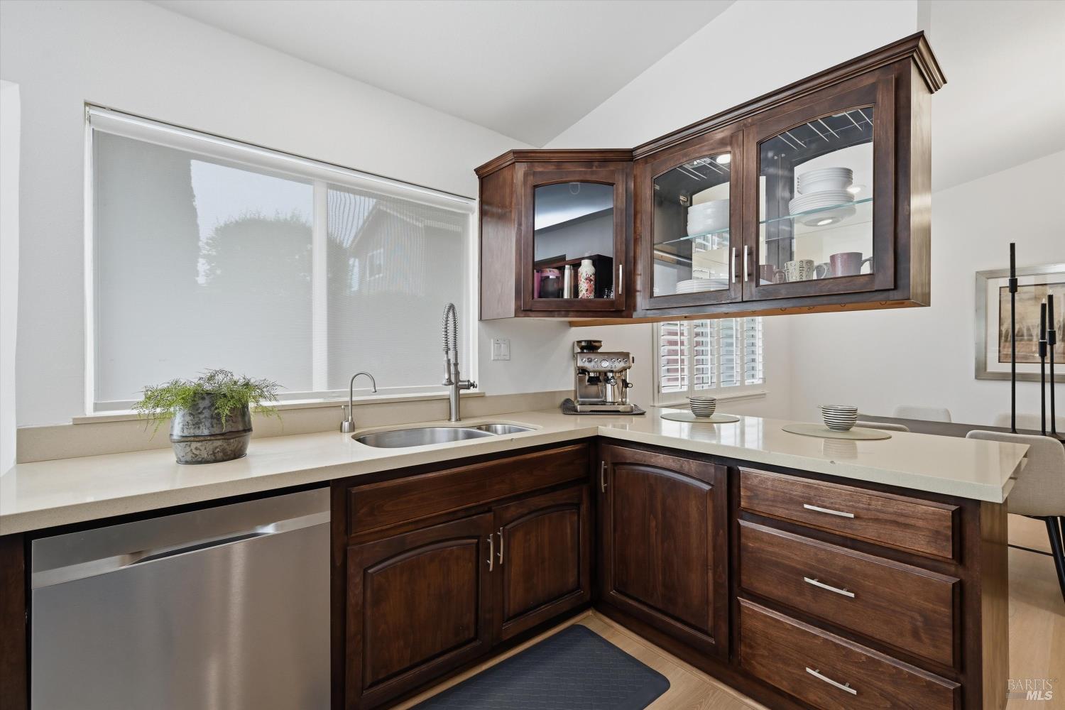 227 Skylark Way Napa CA 94558