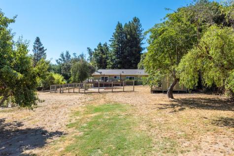 5140 Blank Road Sebastopol CA 95472