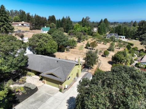 5140 Blank Road Sebastopol CA 95472