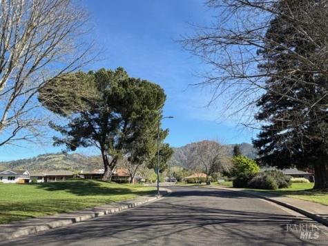 339 Twin Lakes Drive Santa Rosa CA 95409