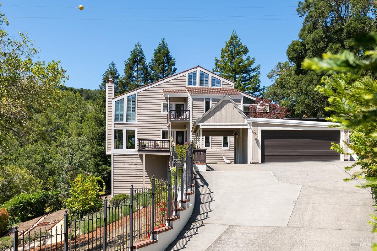 2554 Vineyard Road Novato CA 94947