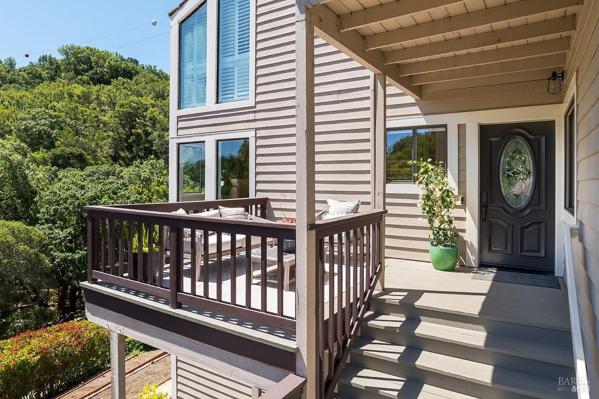 2554 Vineyard Road Novato CA 94947