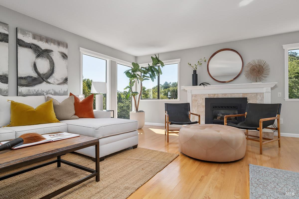 2554 Vineyard Road Novato CA 94947