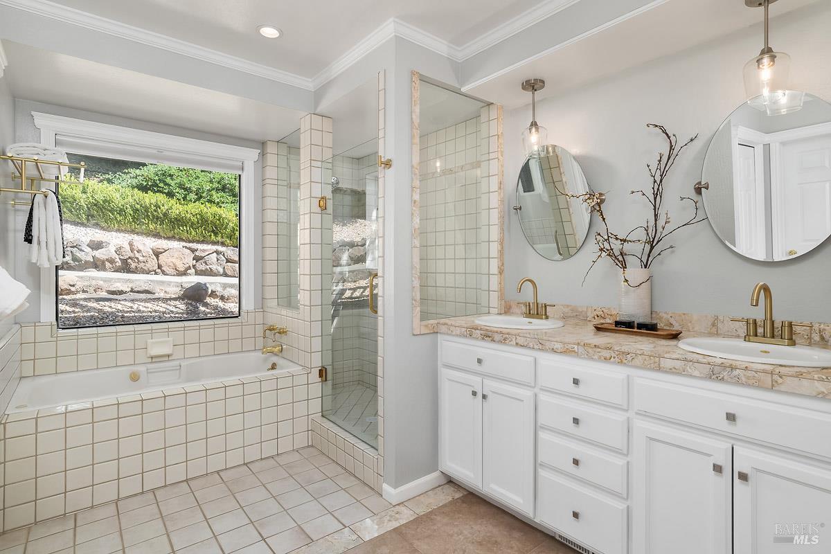 2554 Vineyard Road Novato CA 94947