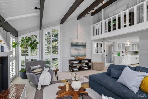 2554 Vineyard Road Novato CA 94947