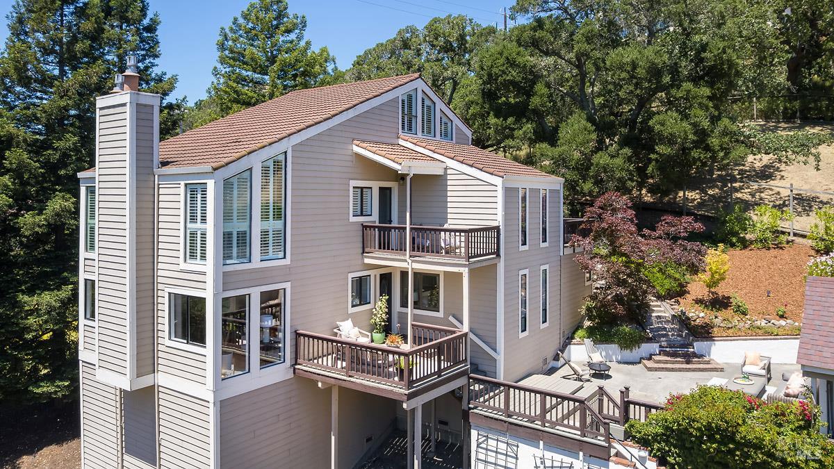 2554 Vineyard Road Novato CA 94947