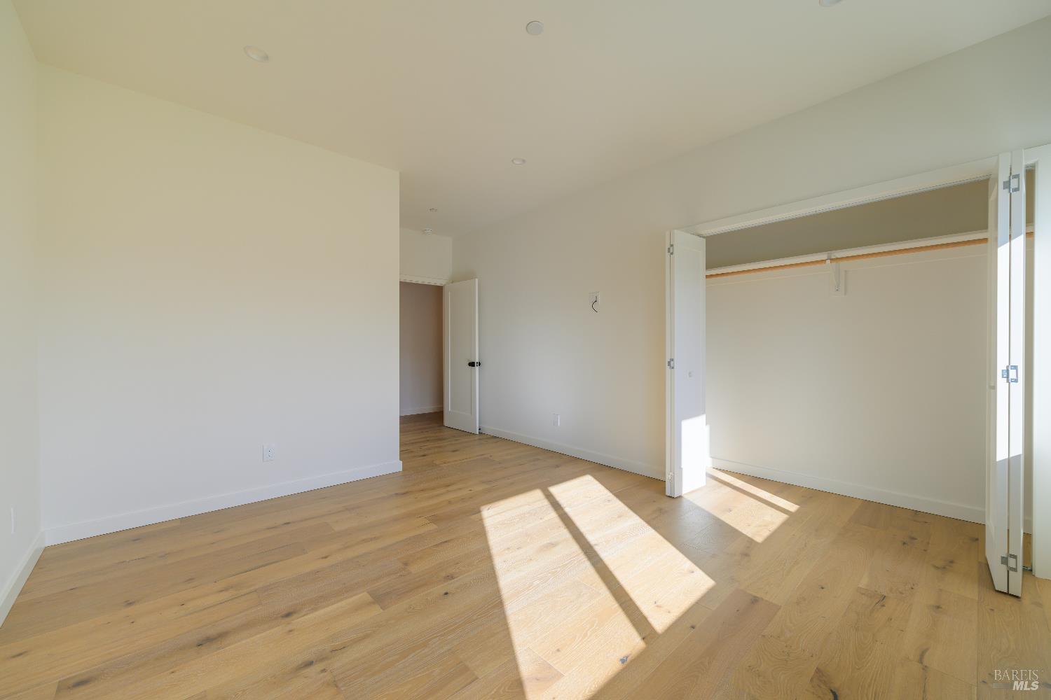 8388 Paradise Lagoon Drive Lucerne CA 95458