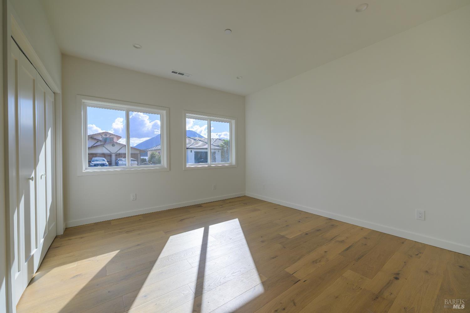 8388 Paradise Lagoon Drive Lucerne CA 95458