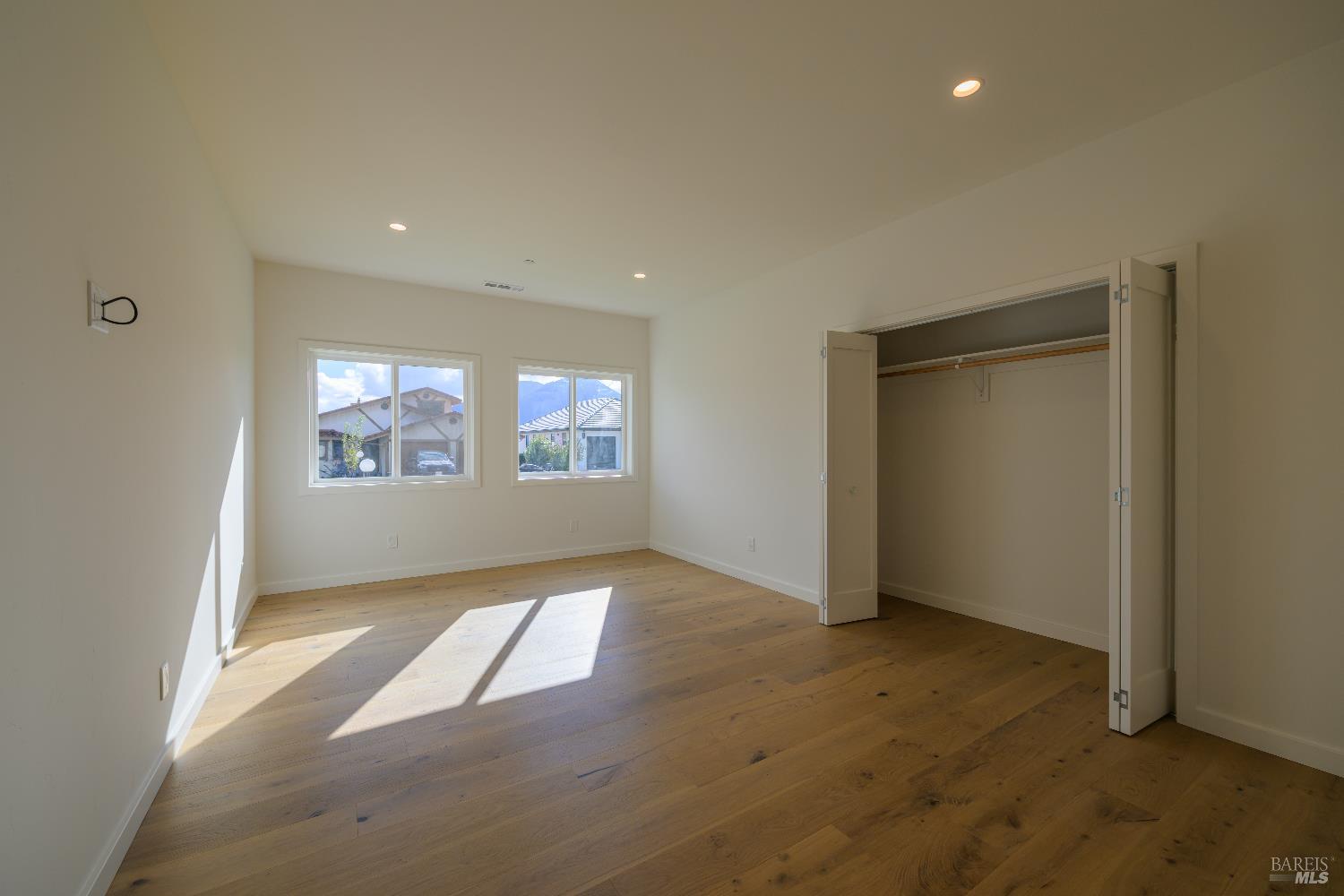 8388 Paradise Lagoon Drive Lucerne CA 95458