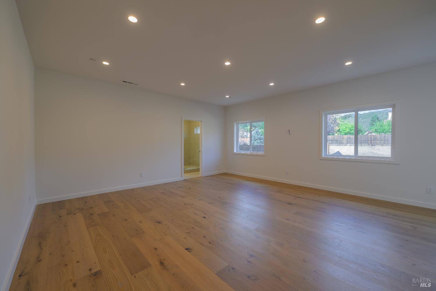 8388 Paradise Lagoon Drive Lucerne CA 95458