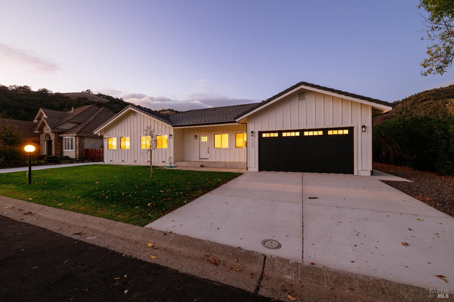 8388 Paradise Lagoon Drive Lucerne CA 95458