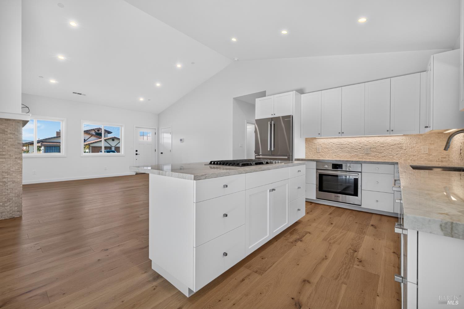 8388 Paradise Lagoon Drive Lucerne CA 95458