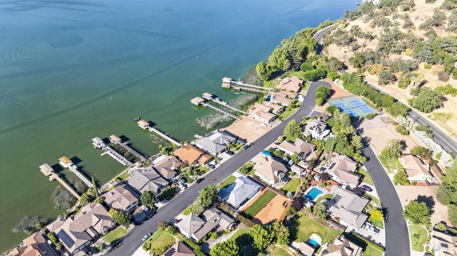 8388 Paradise Lagoon Drive Lucerne CA 95458