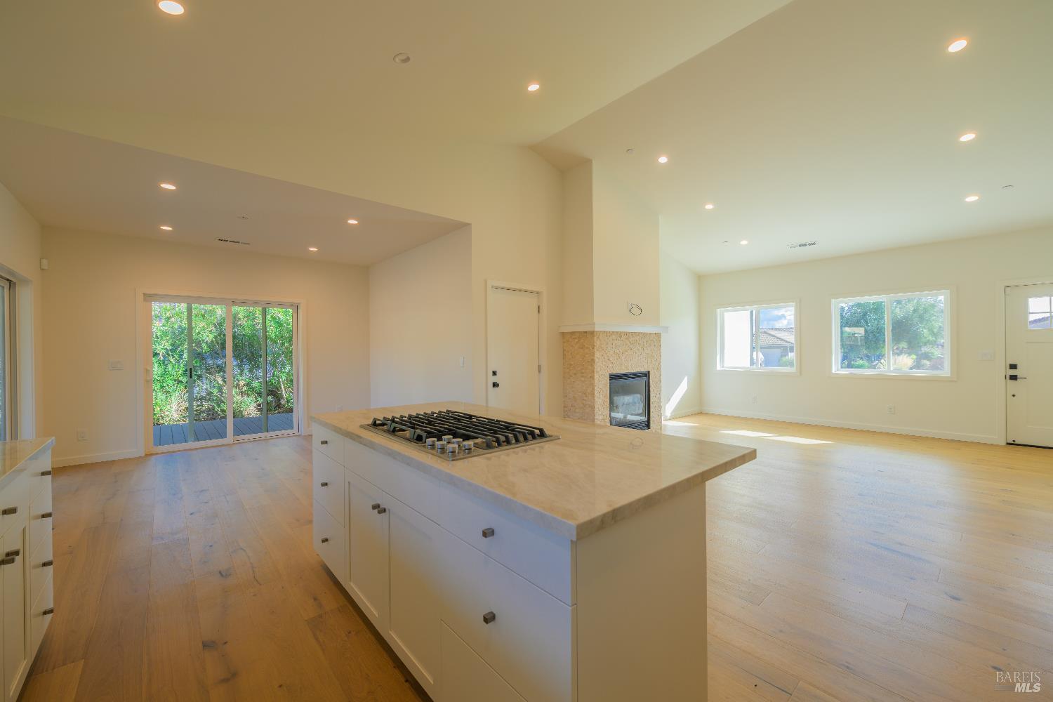 8388 Paradise Lagoon Drive Lucerne CA 95458
