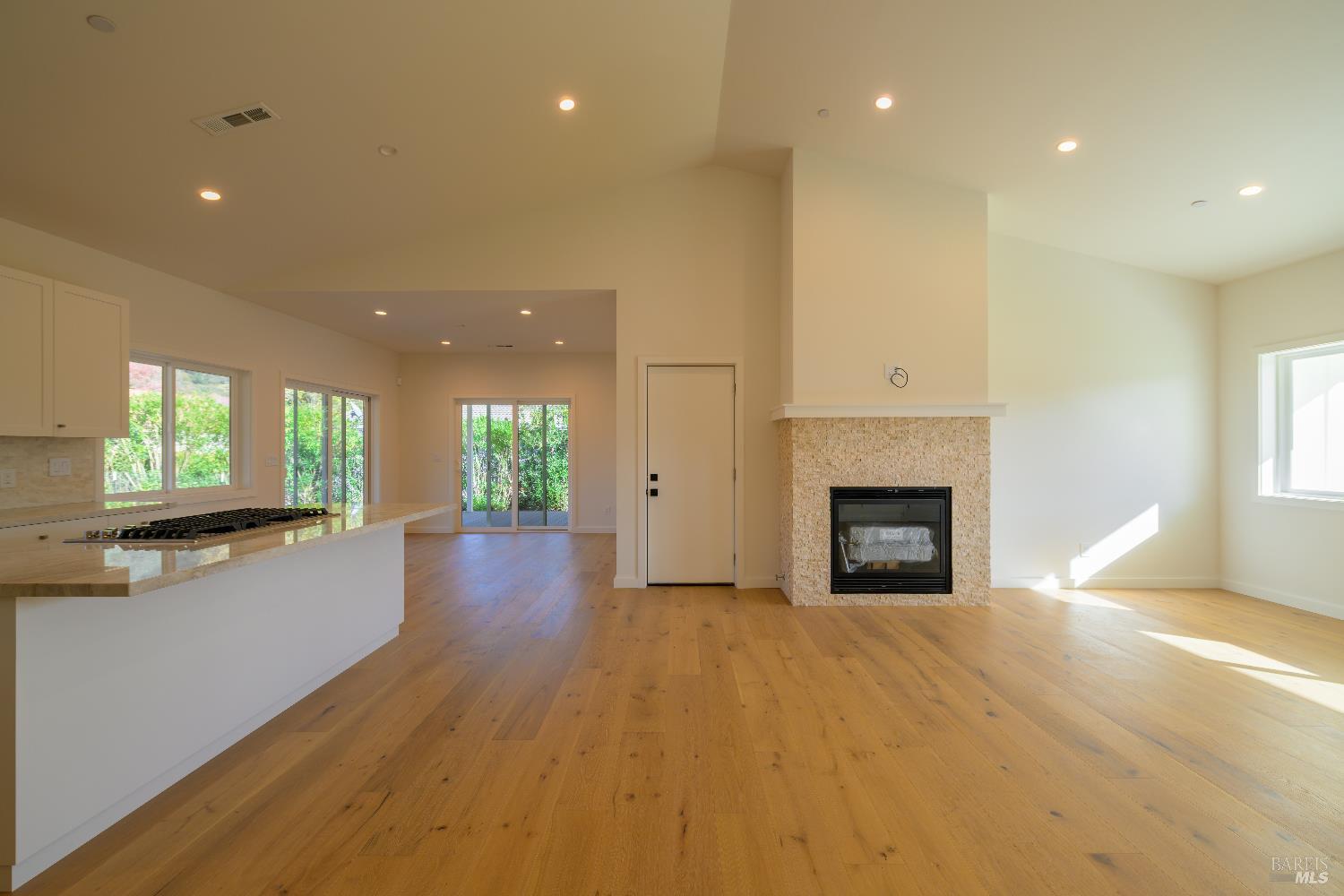 8388 Paradise Lagoon Drive Lucerne CA 95458