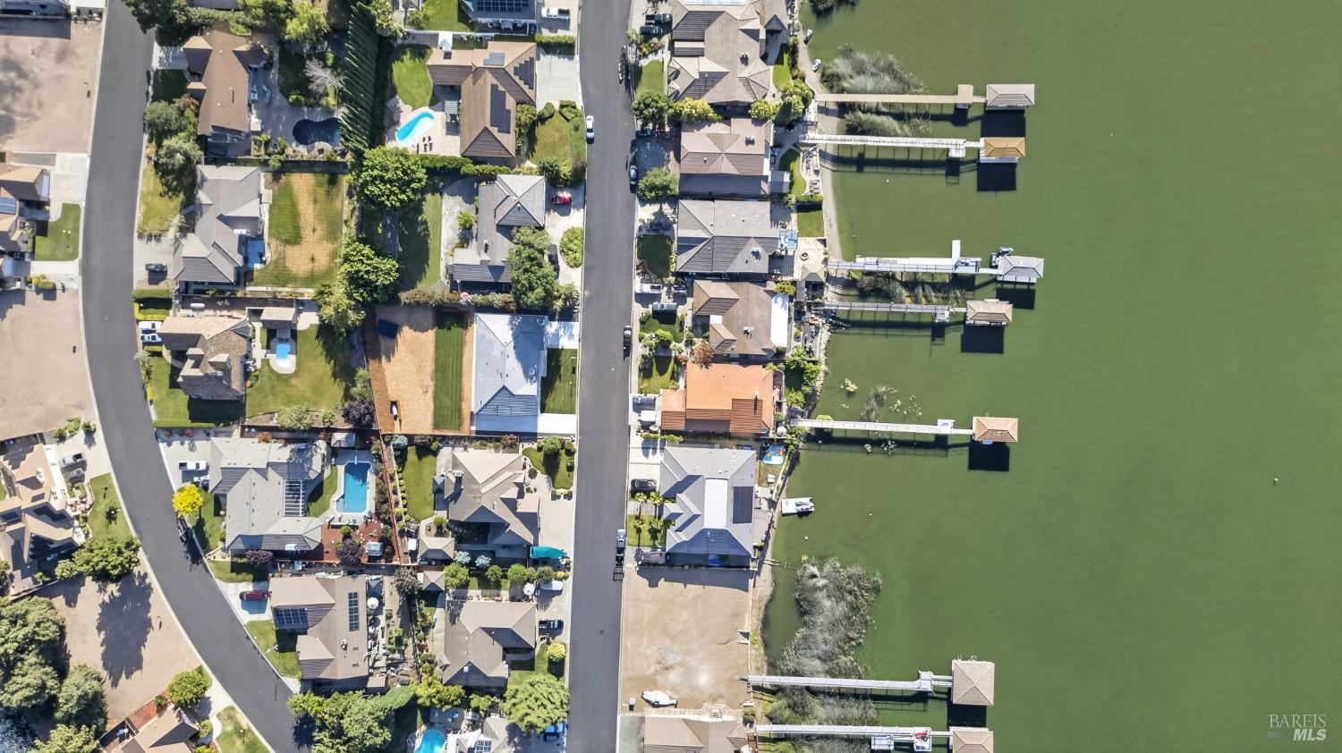 8388 Paradise Lagoon Drive Lucerne CA 95458
