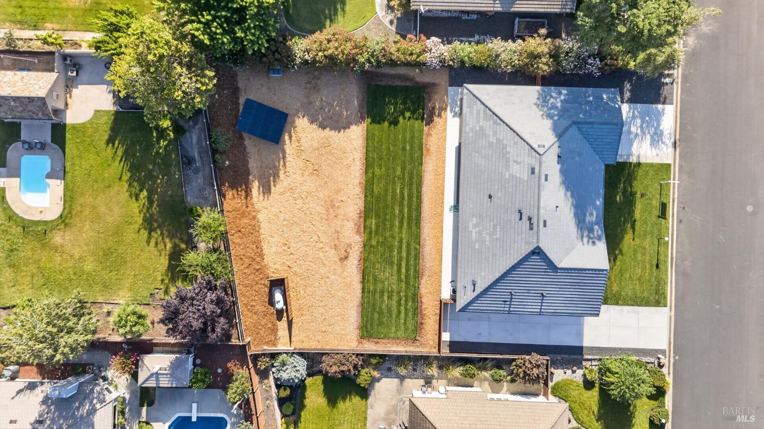 8388 Paradise Lagoon Drive Lucerne CA 95458