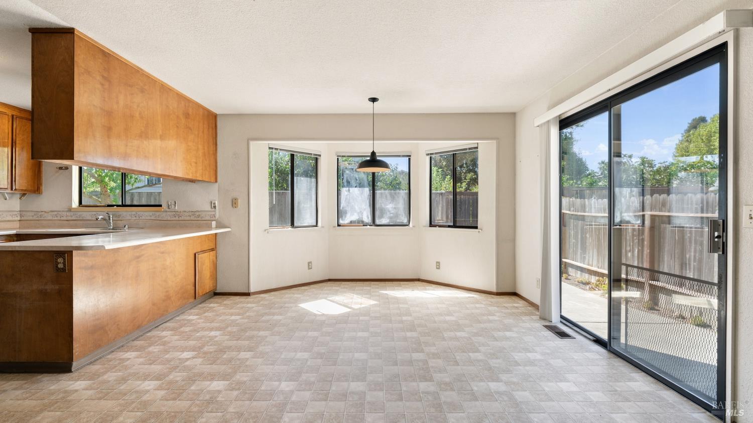 1205 Marble Street Santa Rosa CA 95407