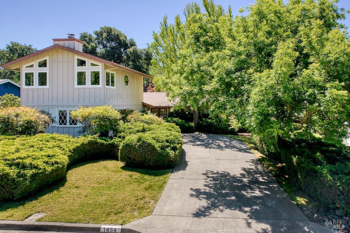 1454 Escalero Road Santa Rosa CA 95409