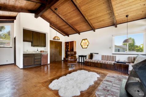 1454 Escalero Road Santa Rosa CA 95409