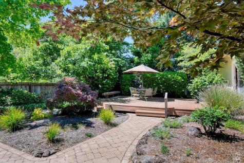 1454 Escalero Road Santa Rosa CA 95409