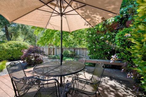 1454 Escalero Road Santa Rosa CA 95409