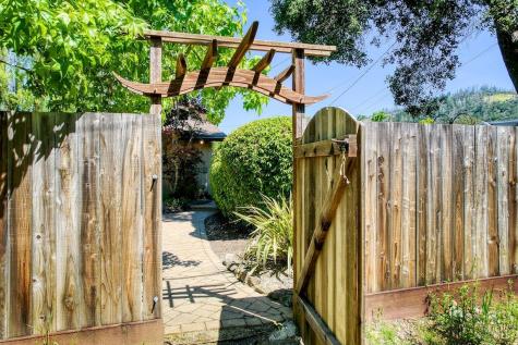 1454 Escalero Road Santa Rosa CA 95409