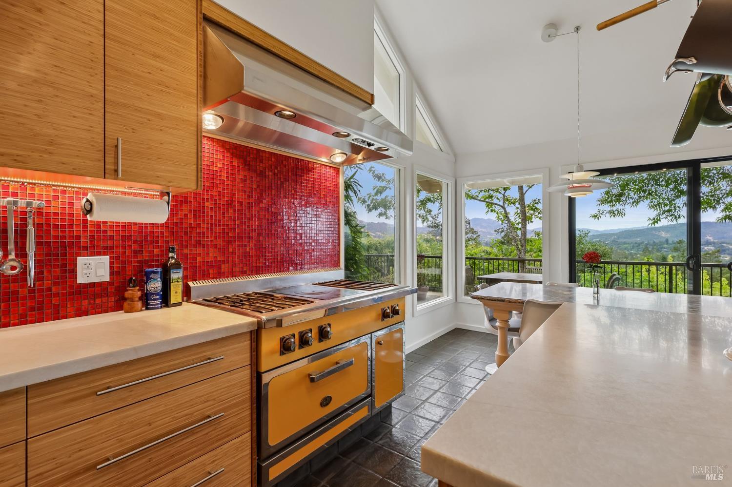1424 Quail Court Santa Rosa CA 95404