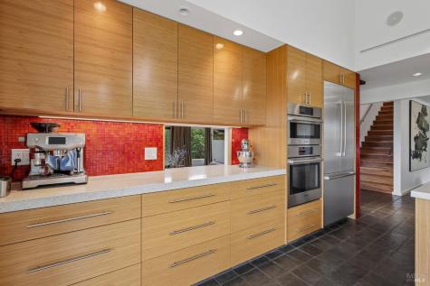 1424 Quail Court Santa Rosa CA 95404