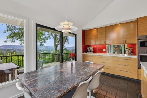 1424 Quail Court Santa Rosa CA 95404