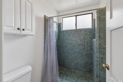 1424 Quail Court Santa Rosa CA 95404
