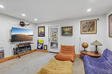 1424 Quail Court Santa Rosa CA 95404