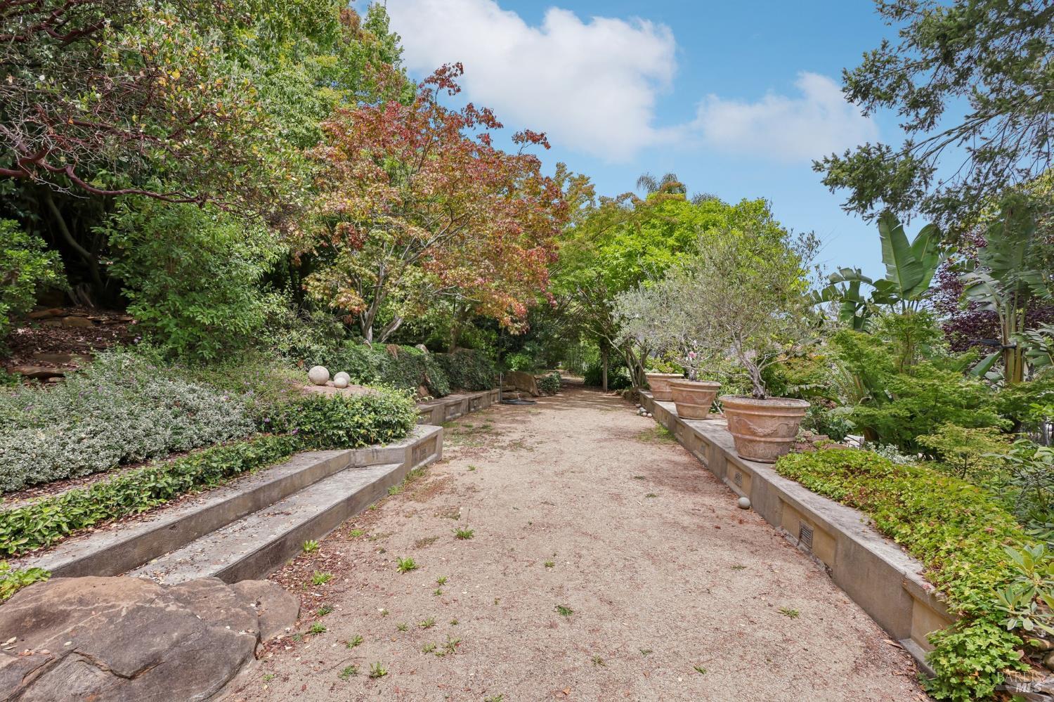 1424 Quail Court Santa Rosa CA 95404