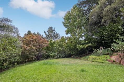 1424 Quail Court Santa Rosa CA 95404